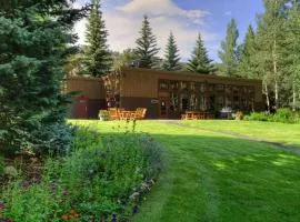 Lodgepole by Summit County Mountain Retreats