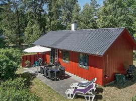 6 person holiday home in Nex，位于斯诺厄拜克的乡村别墅