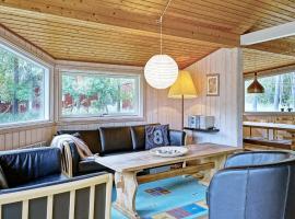 Cozy Holiday Home in Aakirkeby Bornholm near the Sea，位于维斯特索马肯的度假短租房