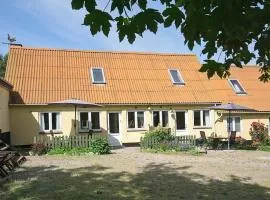 Two-Bedroom Holiday home in Svaneke 4