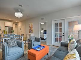 Chic Condo with Balcony in the Heart of Annapolis!，位于安纳波利斯的酒店