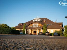Hotel Magnat，位于斯武普察的酒店