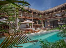 Meteora Stay & Coffeehouse Tulum，位于图卢姆的酒店