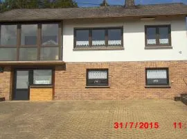 Ferienhaus - Vakantiehuis, Ferienwohnung, 100 qm, Rollmann, 54578 Nohn, Eifel- Nürburgring