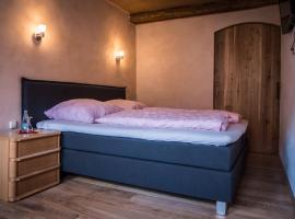 Heuhof-Breitau Gästezimmer，位于松特拉的酒店