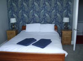 Bluebells guest house，位于巴茅思的旅馆