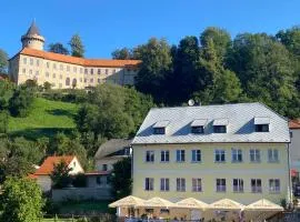Rožmberk Inn