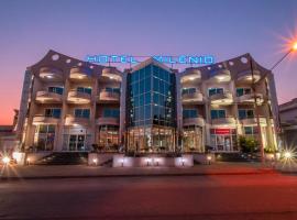 Hotel Milenio，位于楠普拉的酒店