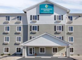 WoodSpring Suites Richmond Colonial Heights Fort Gregg-Adams，位于科洛尼尔海茨的酒店