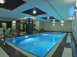 Villa Aurelia Hotel &Spa，位于纳文丘夫的酒店