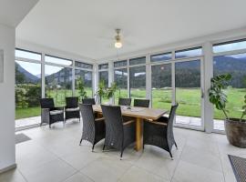 Ferienwohnung Panorama Eg，位于因泽尔的酒店