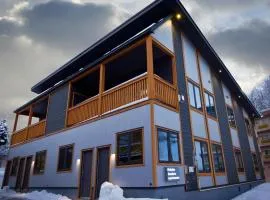 Hakuba Gondola Apartments