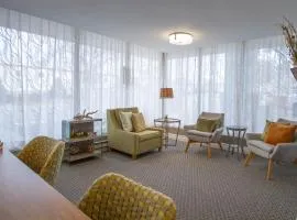 Holiday Inn Bloomington Airport South-Mall Area by IHG