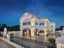 Seriental Hotel I check in 3pm-11pm only，位于丹绒道光的酒店