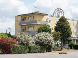Hotel Sabatino，位于福洛尼卡的酒店