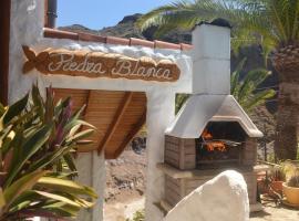 La Piedra Blanca，位于戈梅拉岛圣塞瓦斯蒂安的度假屋
