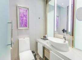 Lavande Hotel Jinzhou Jiefang Road Kaixuan Building，位于锦州的酒店