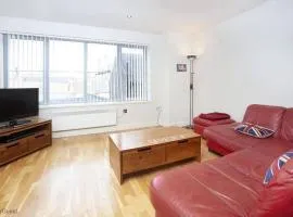 Apartment 12 Popeshead Court