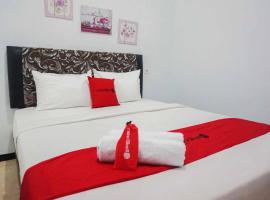 RedDoorz near Velodrome Malang 2，位于Ngadipuro的酒店