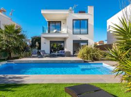 Villa 11 Oasis del Mare, 5min Strand, Wifi, Klima, Fußbodenheizung，位于萨拉比塔的酒店