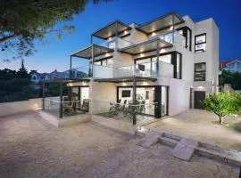 Alexandra Apartments