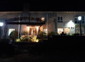 Hotel Sierra Oriente，位于瓜达拉马的酒店