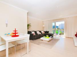 Apartment Corales de Mar, at Alcudia Beach，位于阿尔库迪亚的酒店