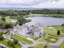 Dromoland Castle