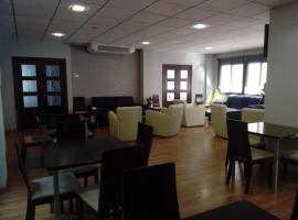 Hotel Balneario Fuencaliente，位于Fuencaliente的酒店