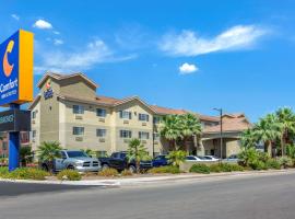 Comfort Inn & Suites North Tucson Marana，位于土桑弯曲的树高尔夫球场附近的酒店