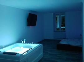 Détente sous les Côtes baignoire balnéo，位于Hannonville-sous-les-Côtes的酒店