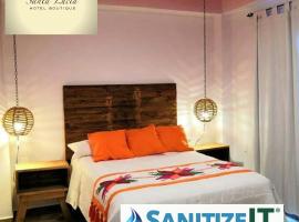 Hotel Boutique Santa Lucía，位于Aquismón的酒店