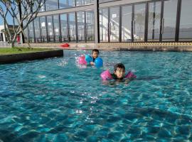 AniS Homestay Nilai USIM KLIA INTI Manipal Nilai 3，位于汝来的酒店