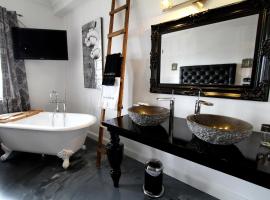 VILLA ADELEes BOUTIQUE HOTEL，位于阿尔斯费尔德的酒店