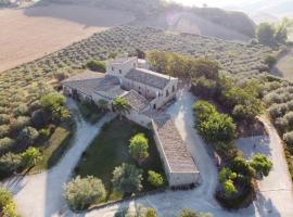 Agriturismo Baglio Pollicarini，位于珀古萨的酒店