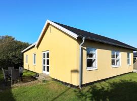 8 person holiday home in Skagen，位于斯卡恩的酒店