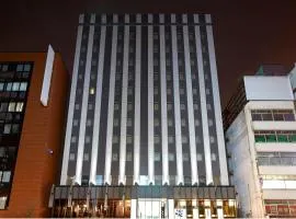 KOKO HOTEL Sapporo Ekimae，位于札幌的滑雪度假村