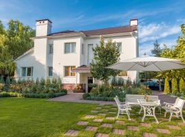 Бутик-отель Sky&Rose，位于Hora的酒店