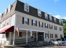 Westborough Inn，位于韦斯特伯鲁的酒店