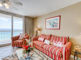 Pelican Beach Resort II，位于德斯坦的酒店