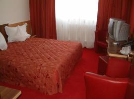 Hotel Sud，位于Giurgiu的酒店