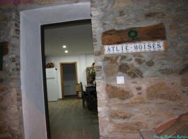 Atlie Moises，位于布拉干萨的度假屋