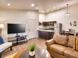 5I Cozy Family Friendly Moab Condo，位于摩押的酒店