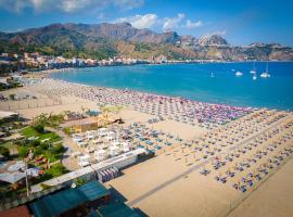 卡拉斯基索酒店，位于贾迪尼-纳克索斯的酒店