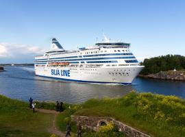Silja Line ferry - Helsinki to Stockholm，位于赫尔辛基Kaivopuisto Park附近的酒店