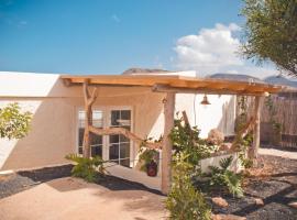 Gartenappartement - Tierra - Surf & Yoga Villa，位于拉帕拉德的别墅