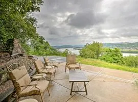 Queen City Sanctuary with Views, 3 Mi to Downtown!