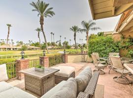 Upscale Palm Desert Escape with Patio and Shared Pool!，位于棕榈荒漠沙漠学院附近的酒店