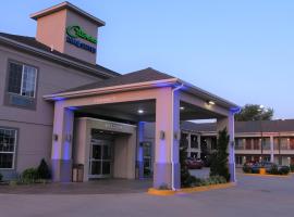 Catoosa Inn & Suites，位于卡图萨的酒店
