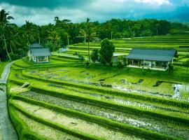 KUBU D'UME HOMESTAY，位于贾蒂卢维的酒店